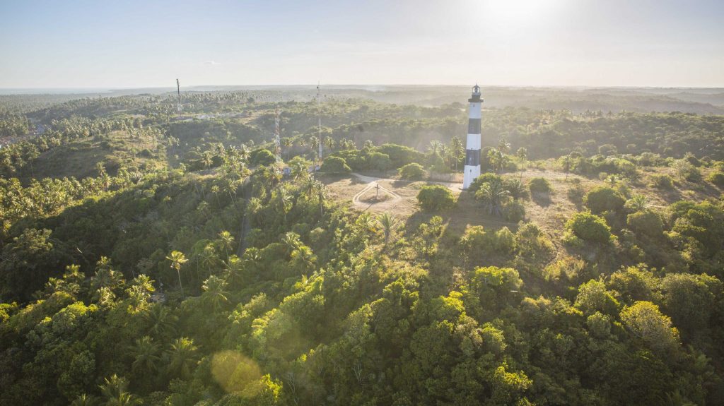 imagem aérea do farol de porto de pedras