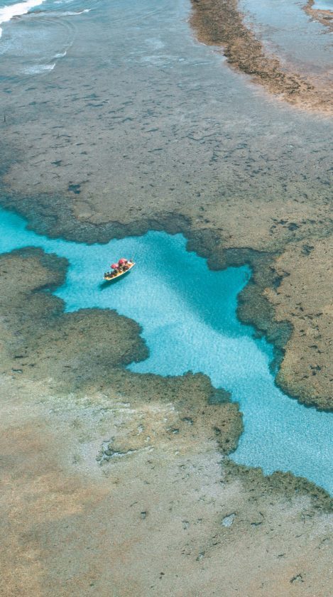 foto aérea das piscinas naturais de são miguel dos milagres