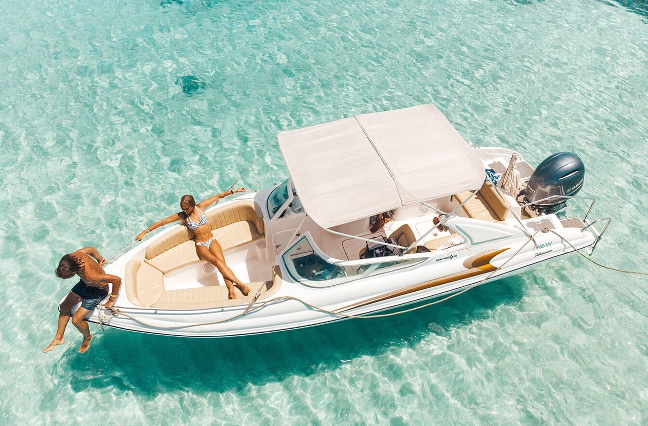 Crystalline waters of the beaches of Japaratinga, Alagoas